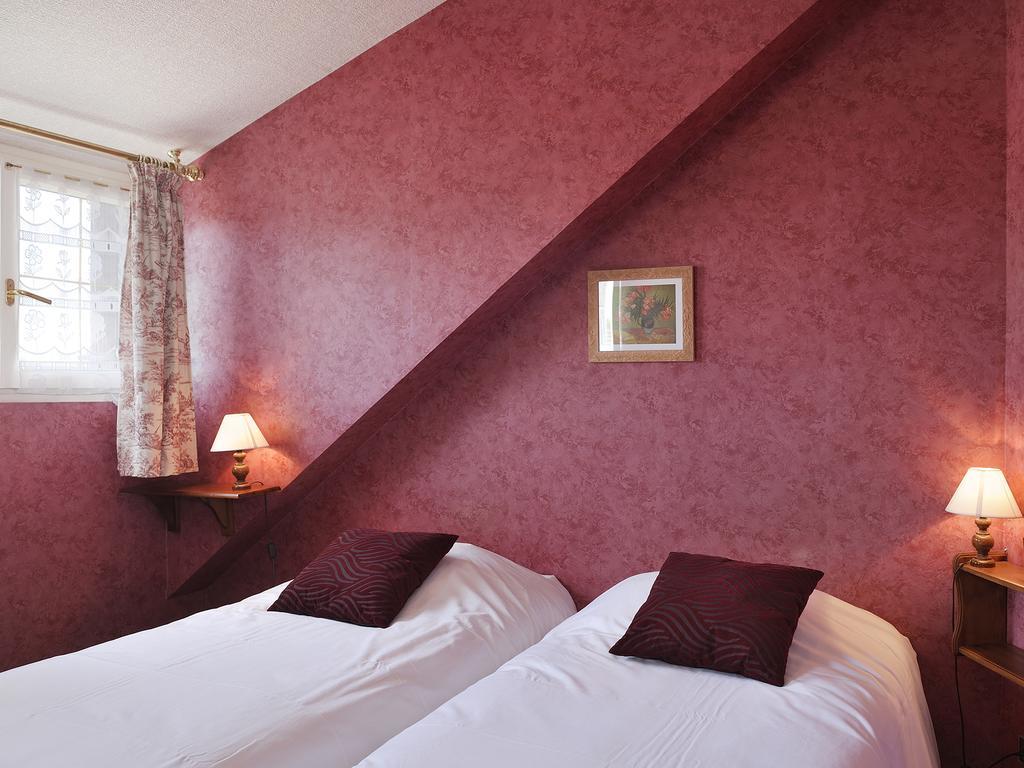 Mont-près-Chambord Logis Hotel Le Saint Florent מראה חיצוני תמונה